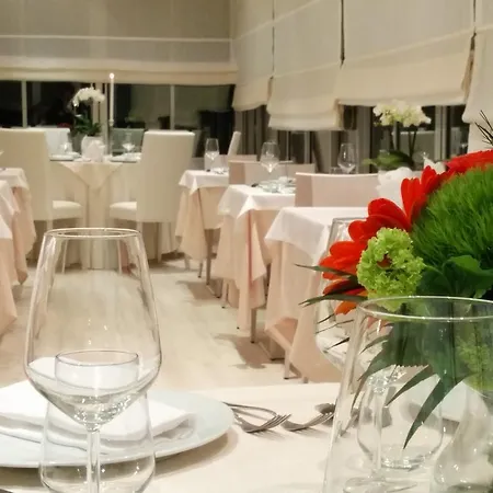 Готель Riviera 3*